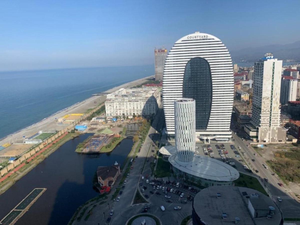 Panoramic Sea And City View Aparthotel In Orbi City Batumi Kültér fotó