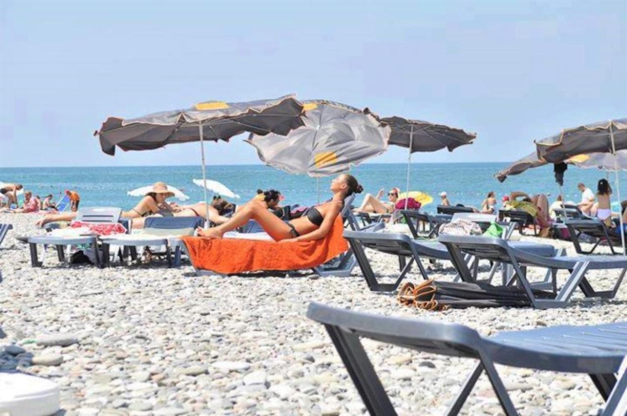 Panoramic Sea And City View Aparthotel In Orbi City Batumi Kültér fotó